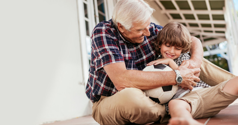 Guía para ser un buen abuelo y establecer límites